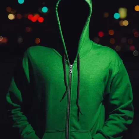 Odzież Tommy Jeans w codziennym stylu – jak ją nosić z wyczuciem?
